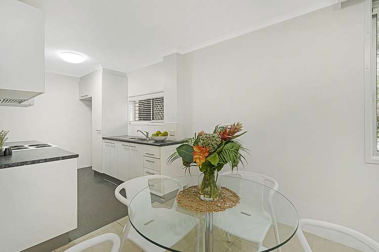 Fifth view of Homely house listing, 2/189 Surf Parade, Surfers Paradise QLD 4217