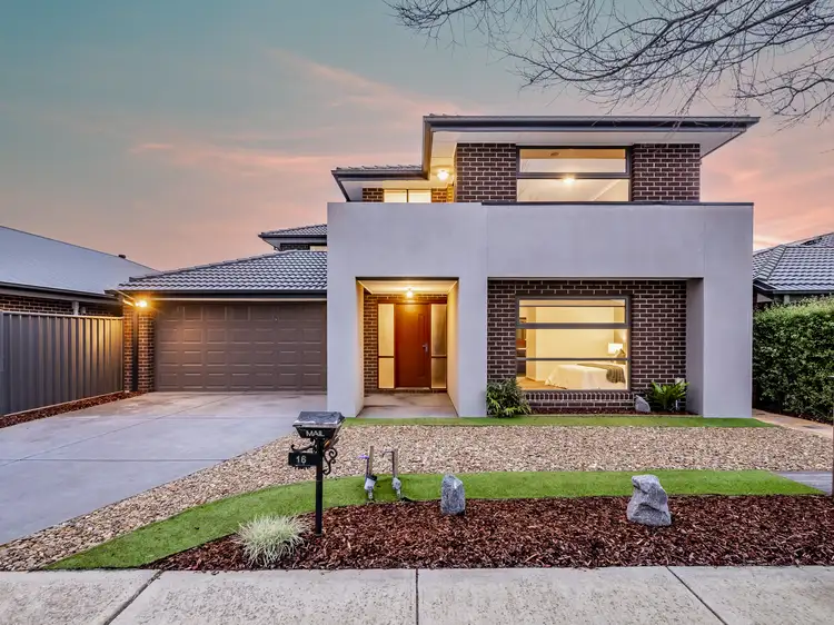 16 Minerva Avenue