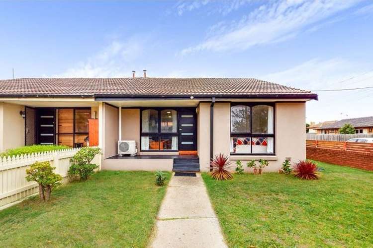 Main view of Homely house listing, 1/15 Oakes Avenue, Clayton South VIC 3169