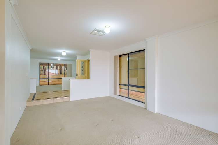 Seventh view of Homely house listing, 21 Finsbury View, Landsdale WA 6065