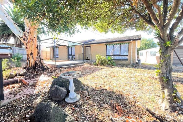 Third view of Homely house listing, 4 Lisbon Court, Kings Park VIC 3021