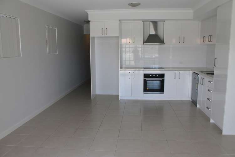 Third view of Homely apartment listing, 2/42 Elizabeth St, Cloverdale WA 6105