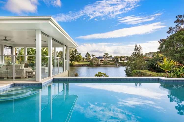 4003 The Boulevarde, Benowa QLD 4217