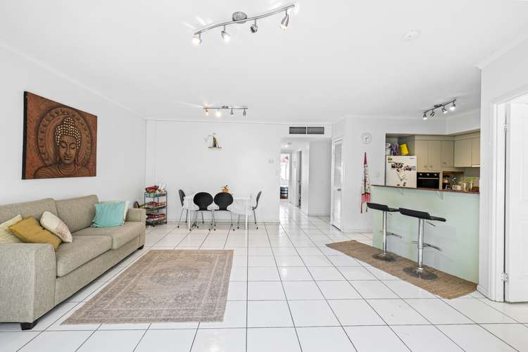 Main view of Homely apartment listing, 5/25-27 Digger Street, Cairns North QLD 4870