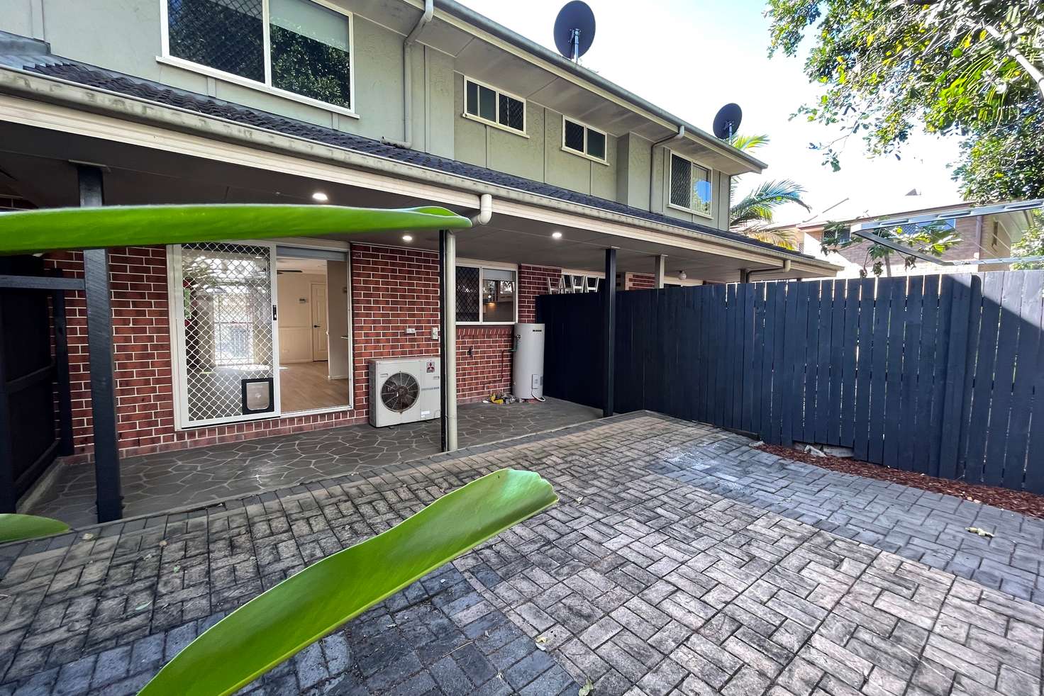 Main view of Homely townhouse listing, 9/125 Allen Street, Hamilton QLD 4007