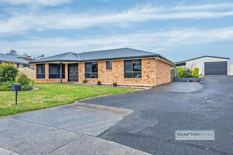 2 Fairlight Place