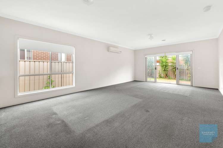 Fifth view of Homely house listing, 31 Oakview Parade, Caroline Springs VIC 3023