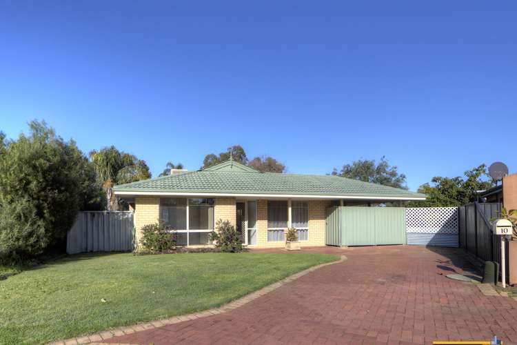 10 Tourmaline Gardens, Forrestfield WA 6058