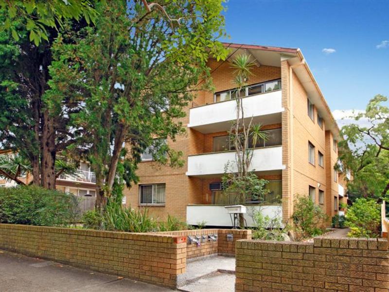 Main view of Homely unit listing, 6/32 Orpington Street, Ashfield NSW 2131