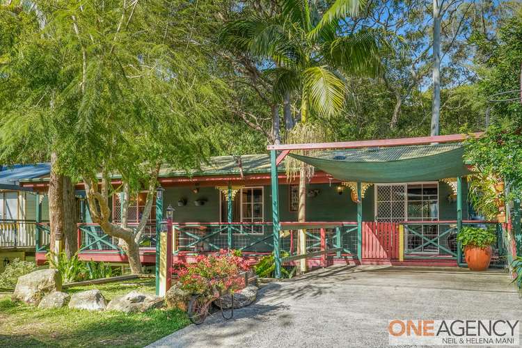 8 Oakglen Road, North Gosford NSW 2250