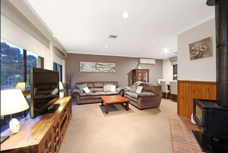 Fifth view of Homely house listing, 4 Humphreys Way, Rowville VIC 3178