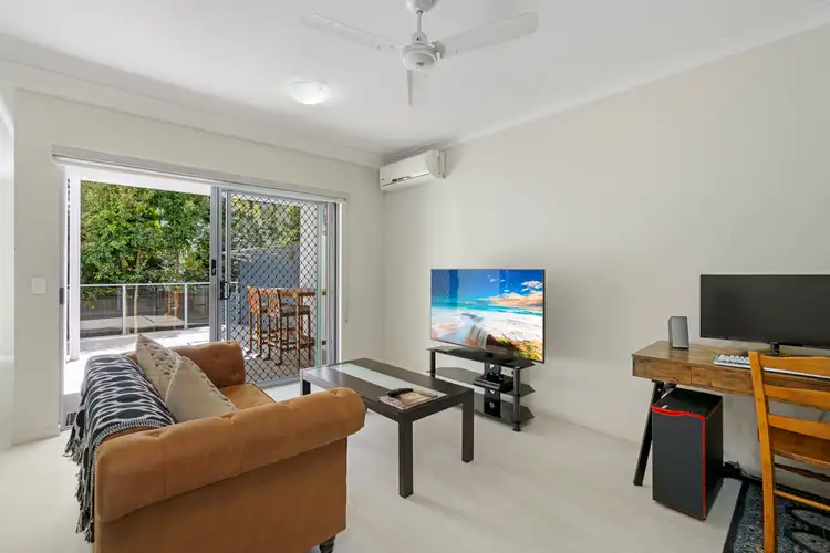 1 Bowden Court