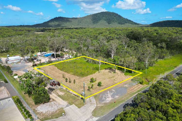 117 Rocky Crossing Road, Round Hill QLD 4677