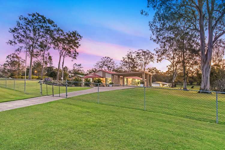 24 Hoopla Hannah Court, Yatala QLD 4207