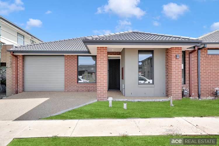Main view of Homely house listing, 8 Brown Street, Bonnie Brook VIC 3335
