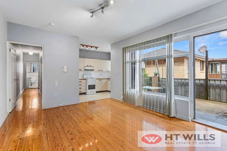 2/379 King Georges Road, Beverly Hills NSW 2209
