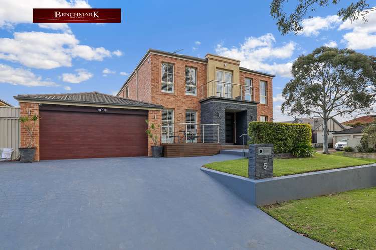 5 Lomandra Court, Voyager Point NSW 2172