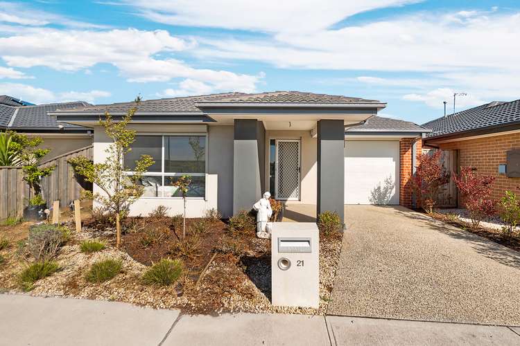 Main view of Homely house listing, 21 Moroak Crescent, Clyde North VIC 3978