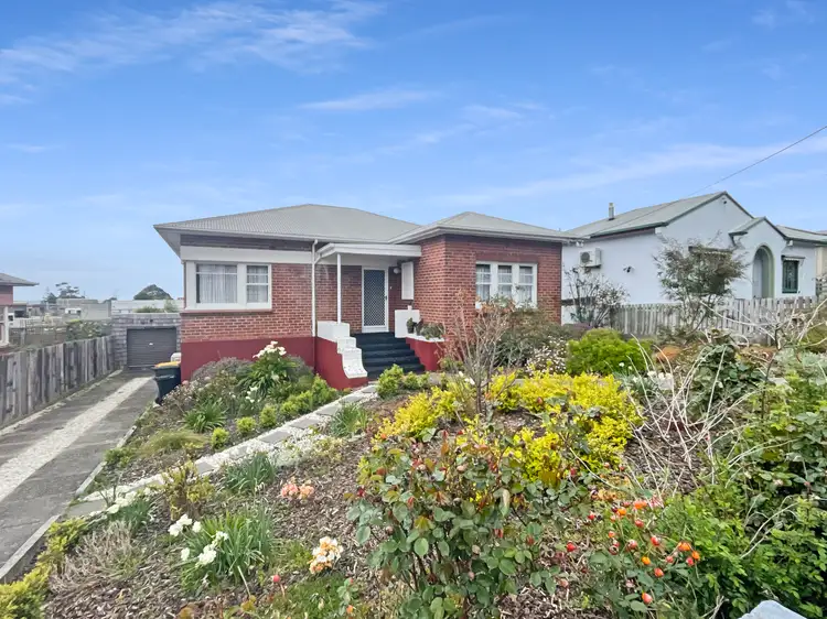 3 Cunningham Street