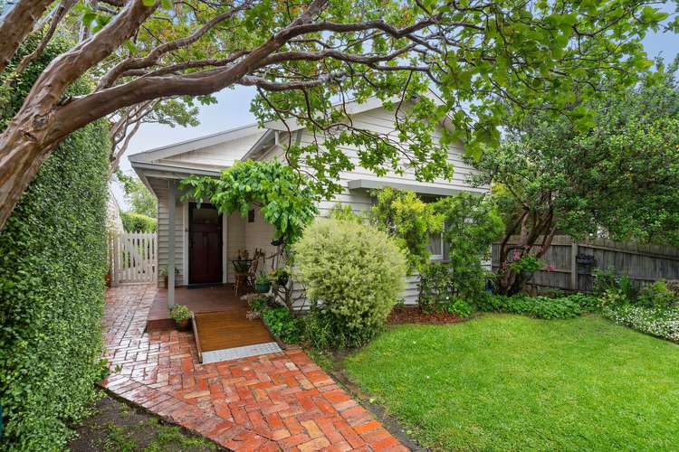 13 Loch Street, East Geelong VIC 3219