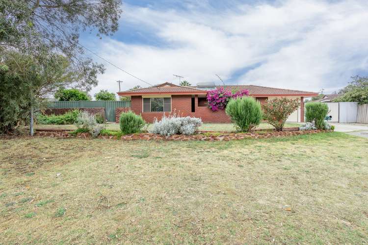 2 Castle Place, Armadale WA 6112