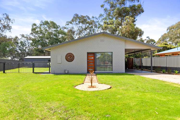 Main view of Homely house listing, 10 Robinson Court, Benalla VIC 3672