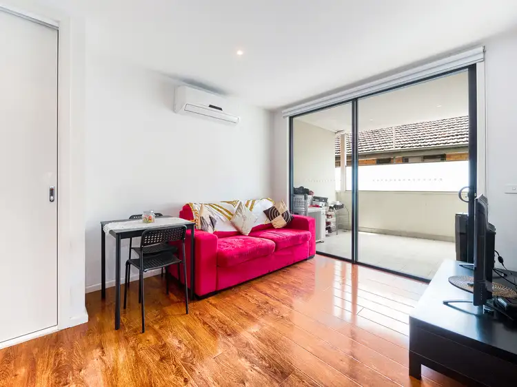 Sixth view of Homely apartment listing, 6/149A Princes Highway, Dandenong VIC 3175