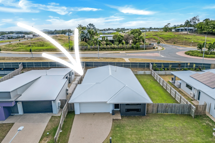 8 Batman Court, Rural View QLD 4740