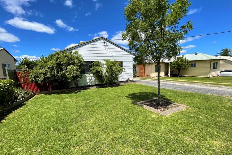 26 Musgrave Street, Young NSW 2594