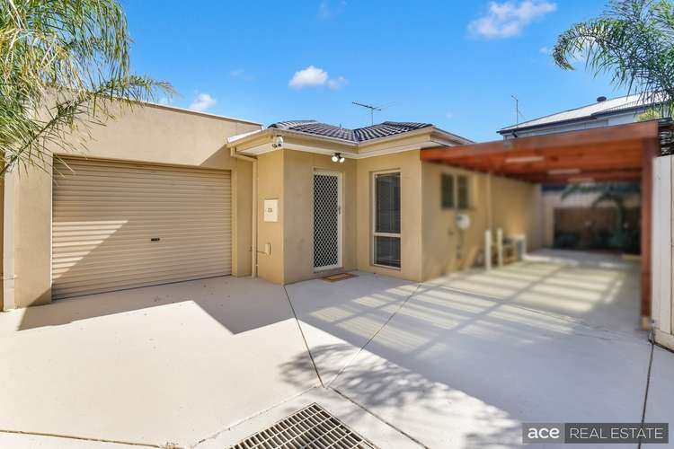 2/22 Robertson Crescent, Laverton VIC 3028