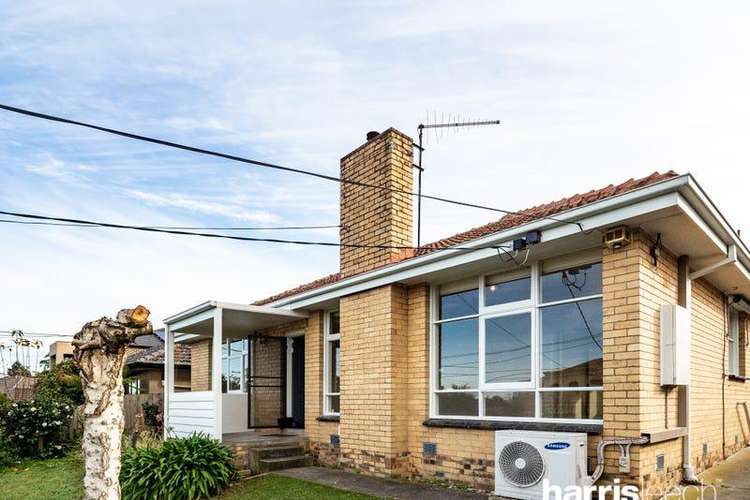 Main view of Homely house listing, 1/5 Beckett Street, Chadstone VIC 3148