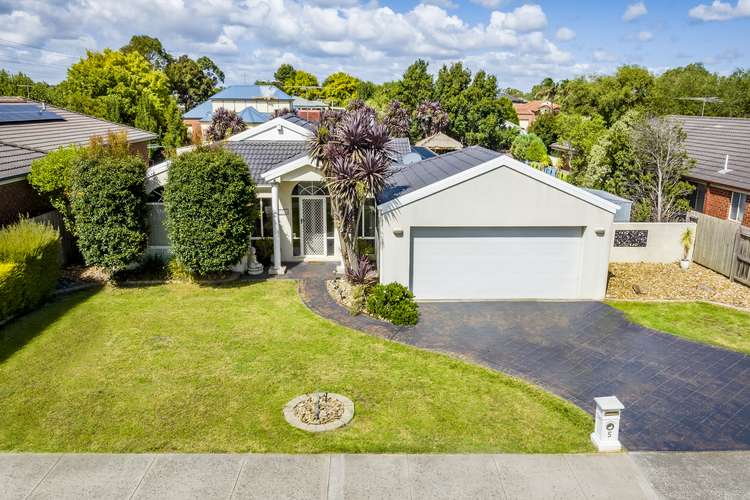 5 Lochgreen View, Cranbourne VIC 3977