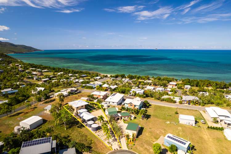 16 Olden Court, Hideaway Bay QLD 4800