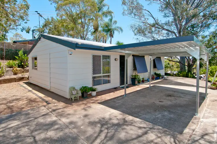 14 Narraport Crescent