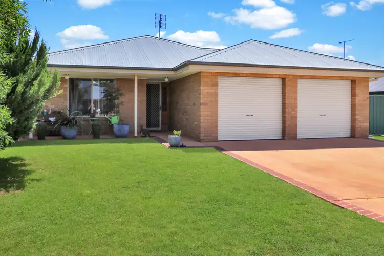6 Lady Mary Drive