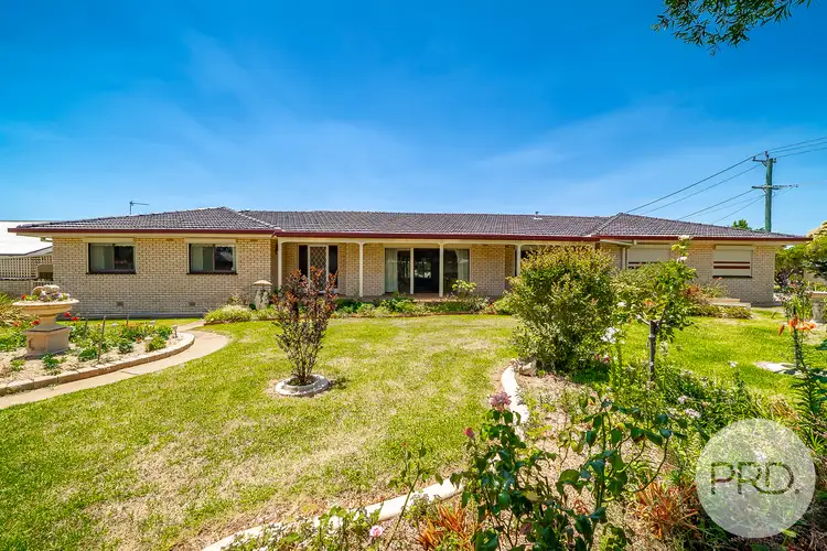 34 Balmoral Crescent