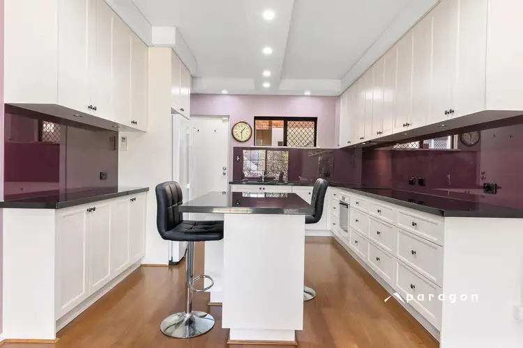 1/8 King George Street