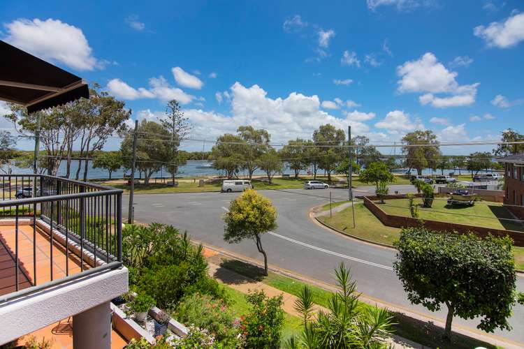 Main view of Homely apartment listing, 1/7 Esplanade West, Paradise Point QLD 4216