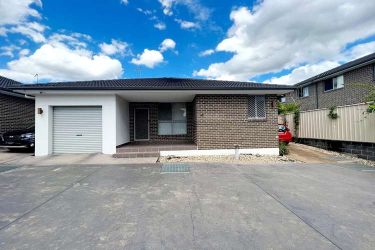 Main view of Homely villa listing, 12/1 Lynwood Avenue, Doonside NSW 2767