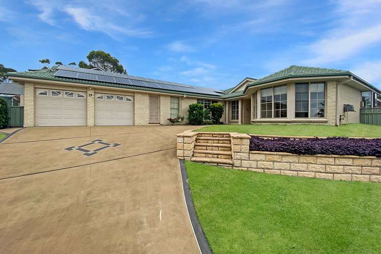 17 Whiting Place, Corlette NSW 2315
