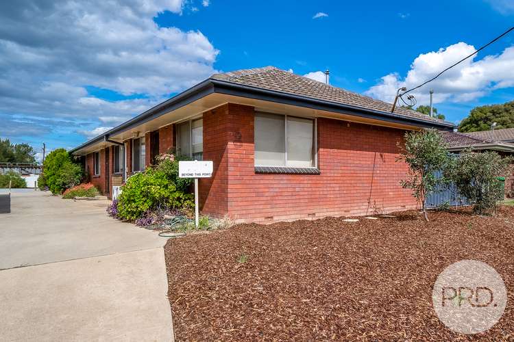 2/8 Higgins avenue, Wagga Wagga NSW 2650