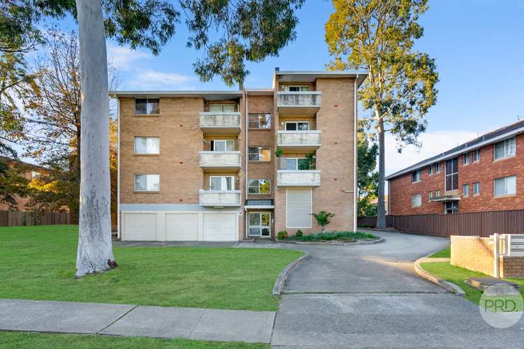 4/17 Santley Crescent, Kingswood NSW 2747