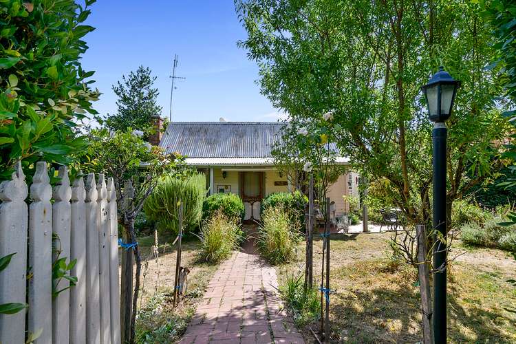 16 Main Street, Strathbogie VIC 3666