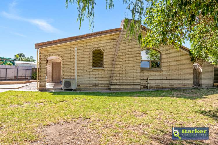 13 De Sassenay Crescent, Modbury Heights SA 5092