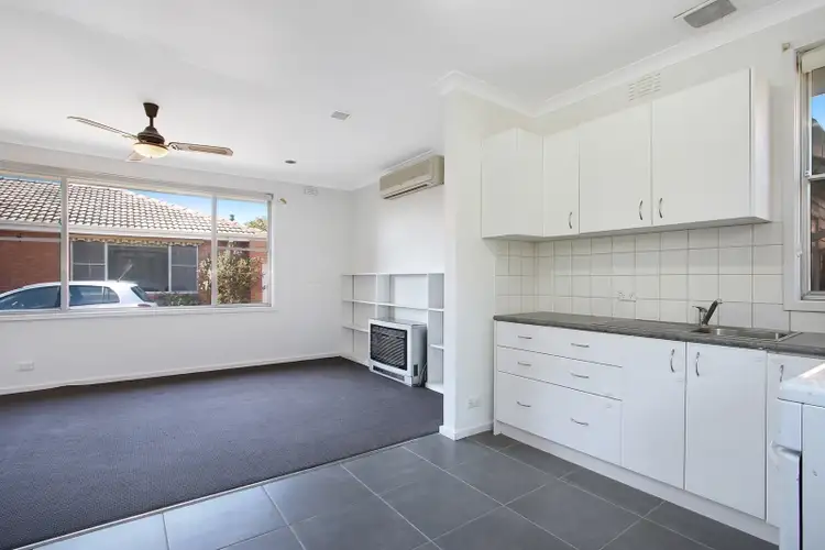 Second view of Homely unit listing, 2/5 Perth Street, Benalla VIC 3672