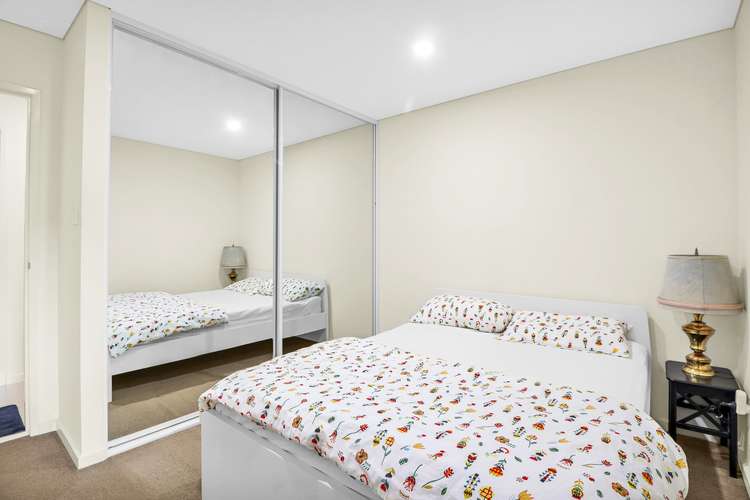 Third view of Homely house listing, 17/8-12 Linden Street, Toongabbie NSW 2146