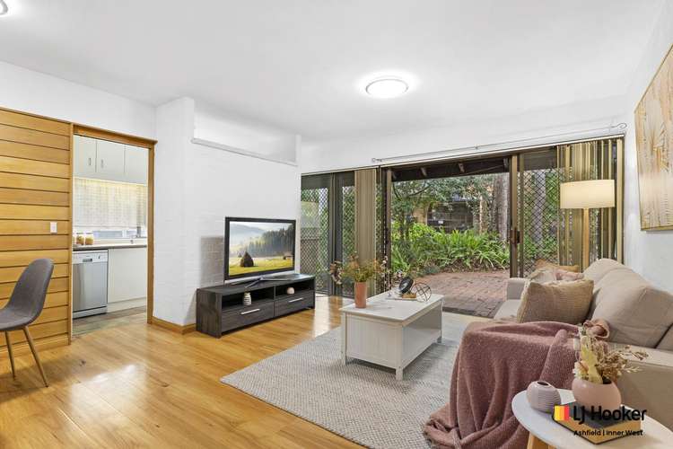 8/30 Busaco Road, Marsfield NSW 2122