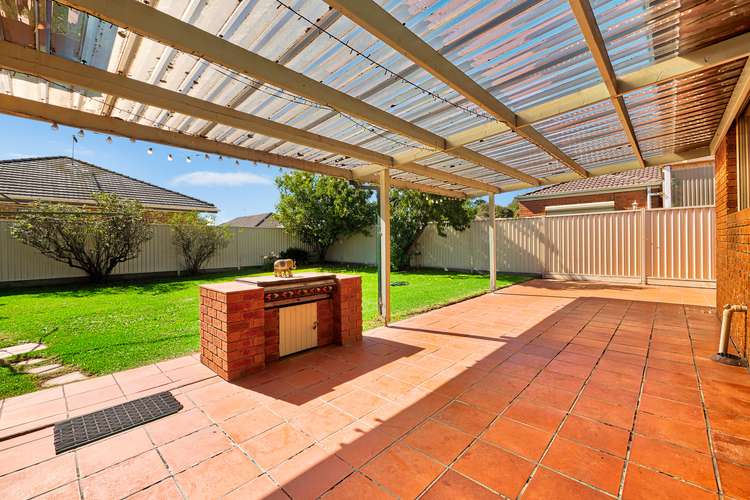 30 HORSFIELD Street, Cranbourne North VIC 3977