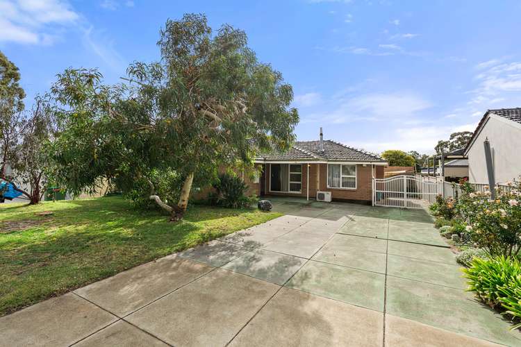 84 Redwood Crescent, Melville WA 6156