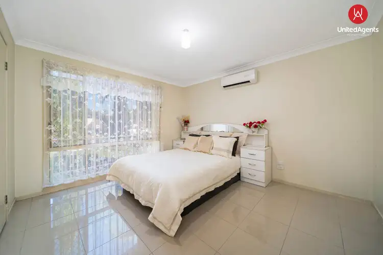 Sixth view of Homely house listing, 5 Yerrinbool Close, Prestons NSW 2170